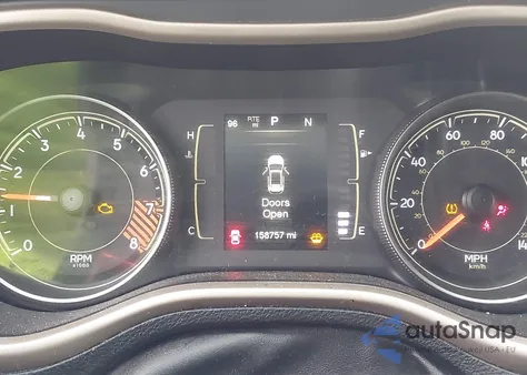 2015 Jeep Cherokee Latitude z USA, uszkodzony, nr VIN 1C4PJLCS1FW612093